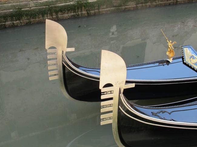 venise gondoles italie canal
