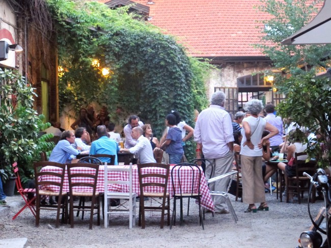 terrasse restaurant italie